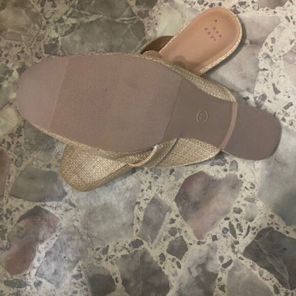 A New Day Buckle Sandy Mule Flats with Memory Foam Insole, size 11 - Picture 6 of 7